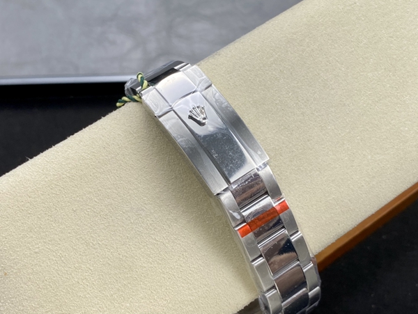 激安ロレックス着用イメージ